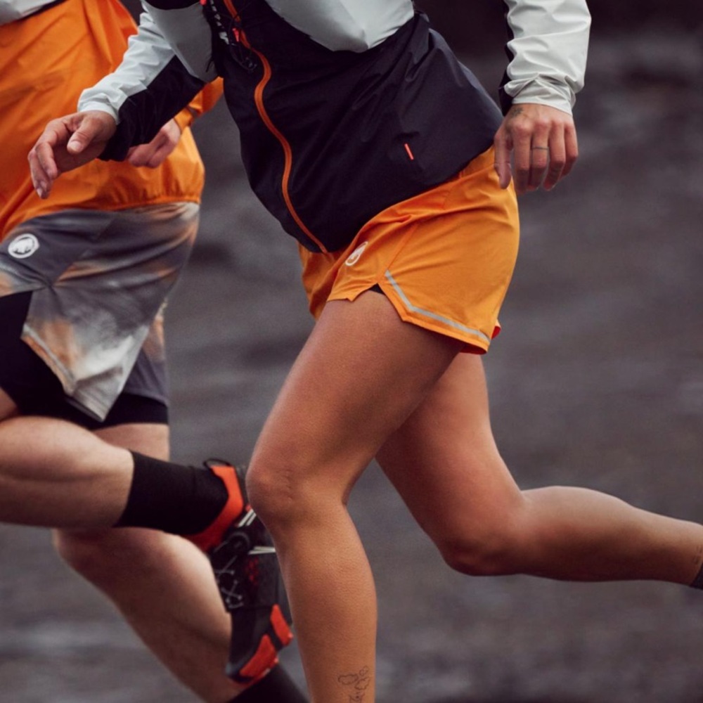 Mammut women’s running shorts with liner